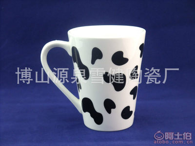 【廠家銷售馬克杯情侶杯樣式新穎異形杯色釉馬克杯710248】博山源泉雪健陶瓷廠 - 產品庫