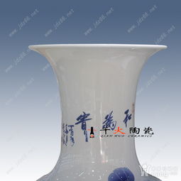 景德鎮(zhèn)手繪陶瓷花瓶廠家高檔陶瓷大花瓶批發(fā)價(jià)格青花陶瓷花瓶圖片